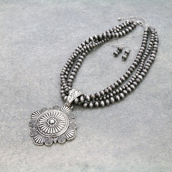 Western Navajo Style Pearl with Aztec Pendant Necklace Set