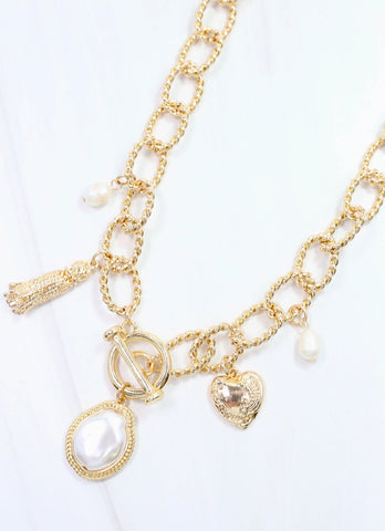 Pearl Collared Necklace