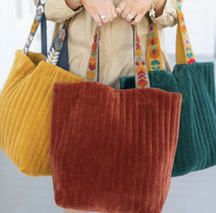 Jane Marie Mia Tote - 3 Colors