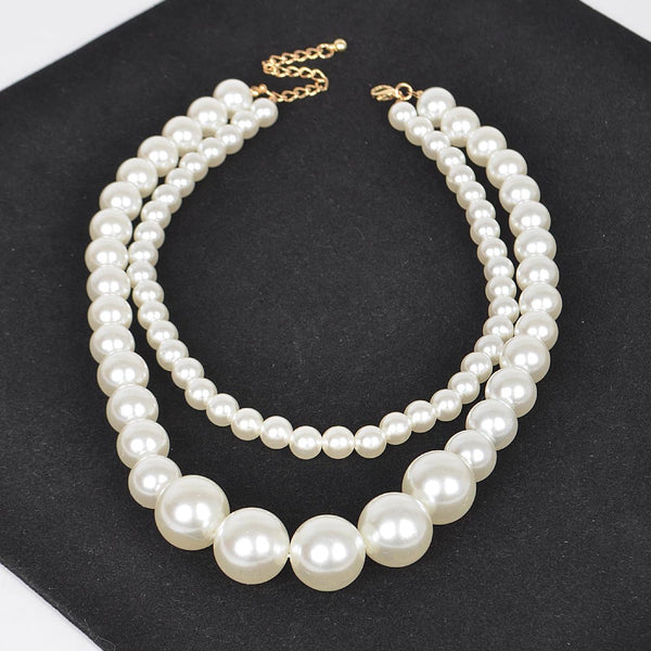 Helms Pearl Necklace