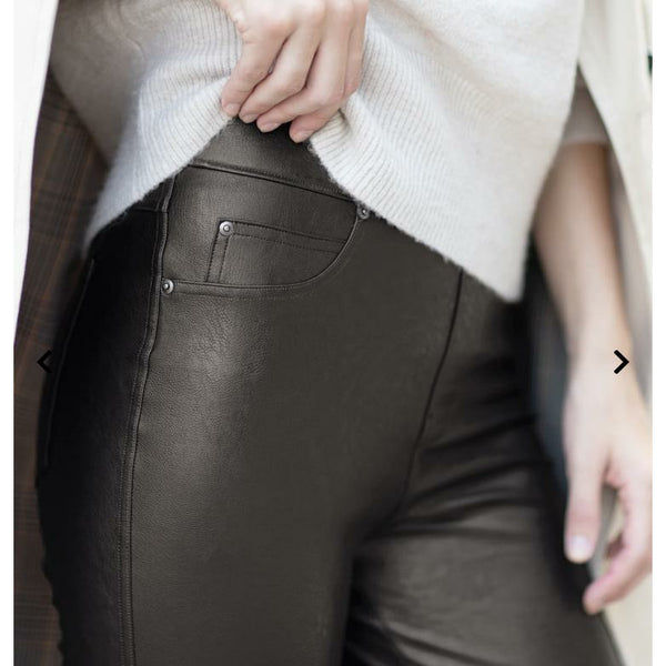 Spanx Leather Like Ankle Skinny Pants