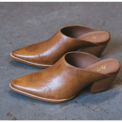 Matisse Cammy Mule in Vintage Leather